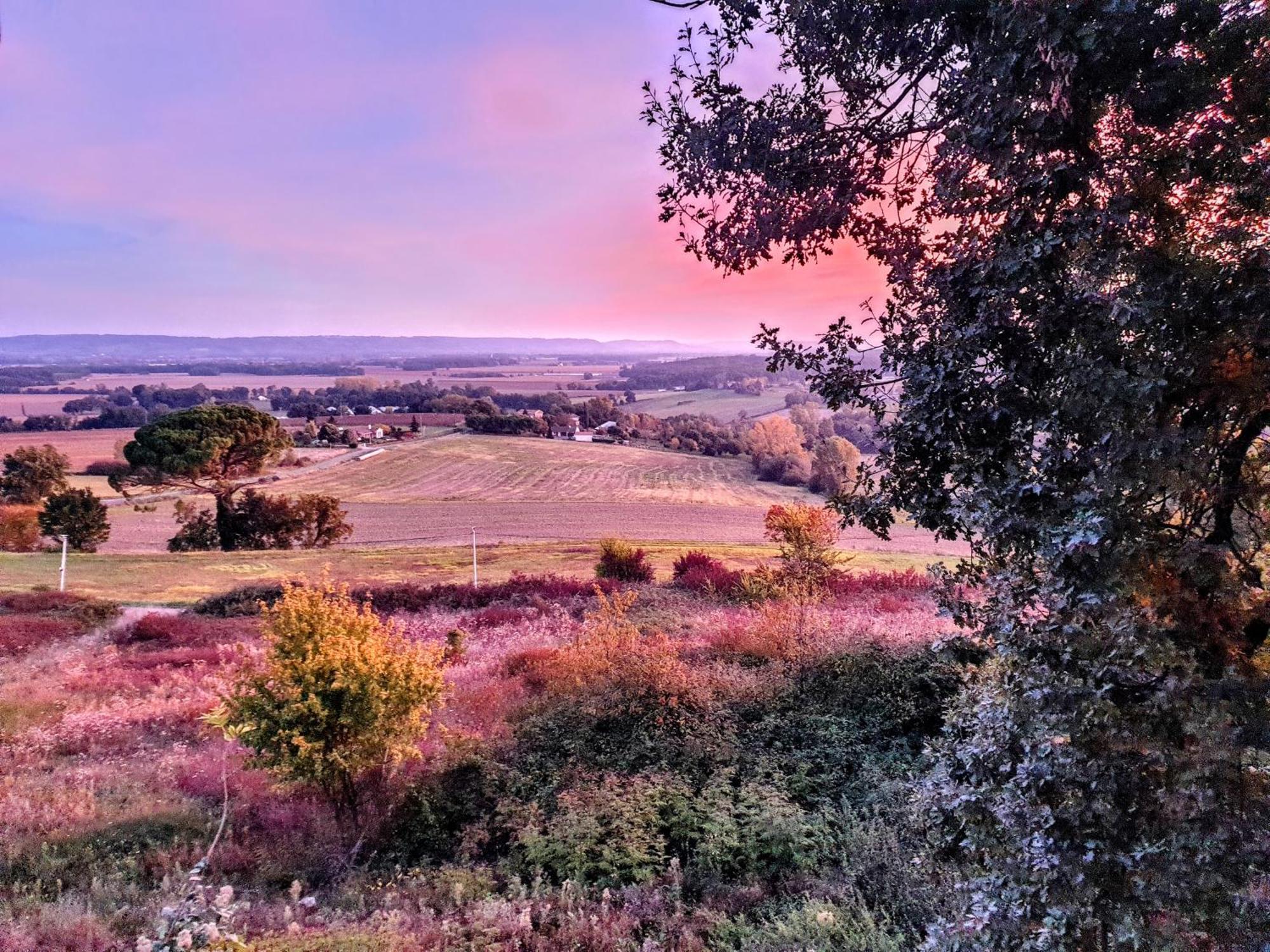 Ferme Du Moulin De Pailleres, Vue Panoramique, Piscine - Ideal 4 A 5 Personnes Galapian 외부 사진