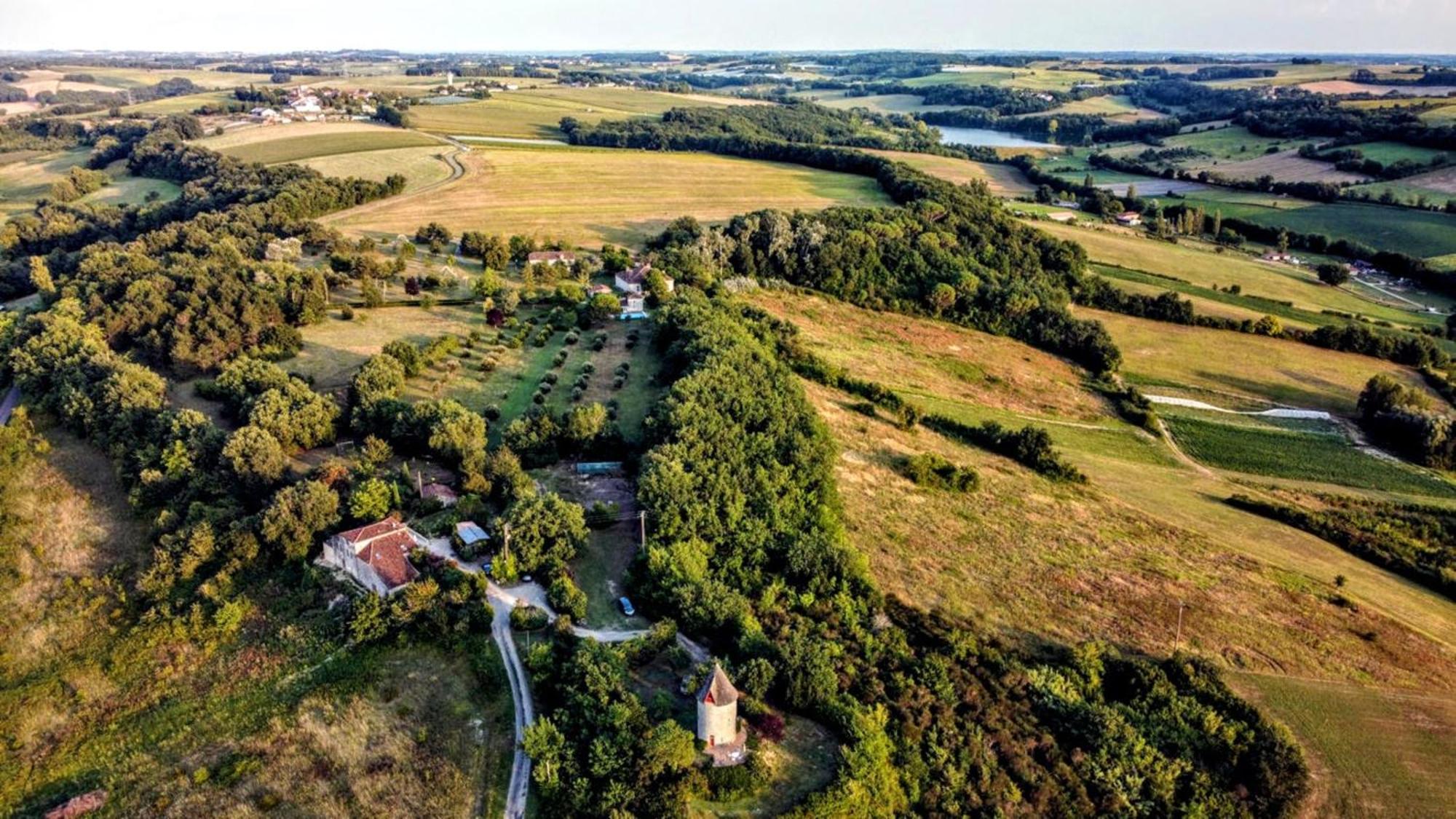 Ferme Du Moulin De Pailleres, Vue Panoramique, Piscine - Ideal 4 A 5 Personnes Galapian 외부 사진