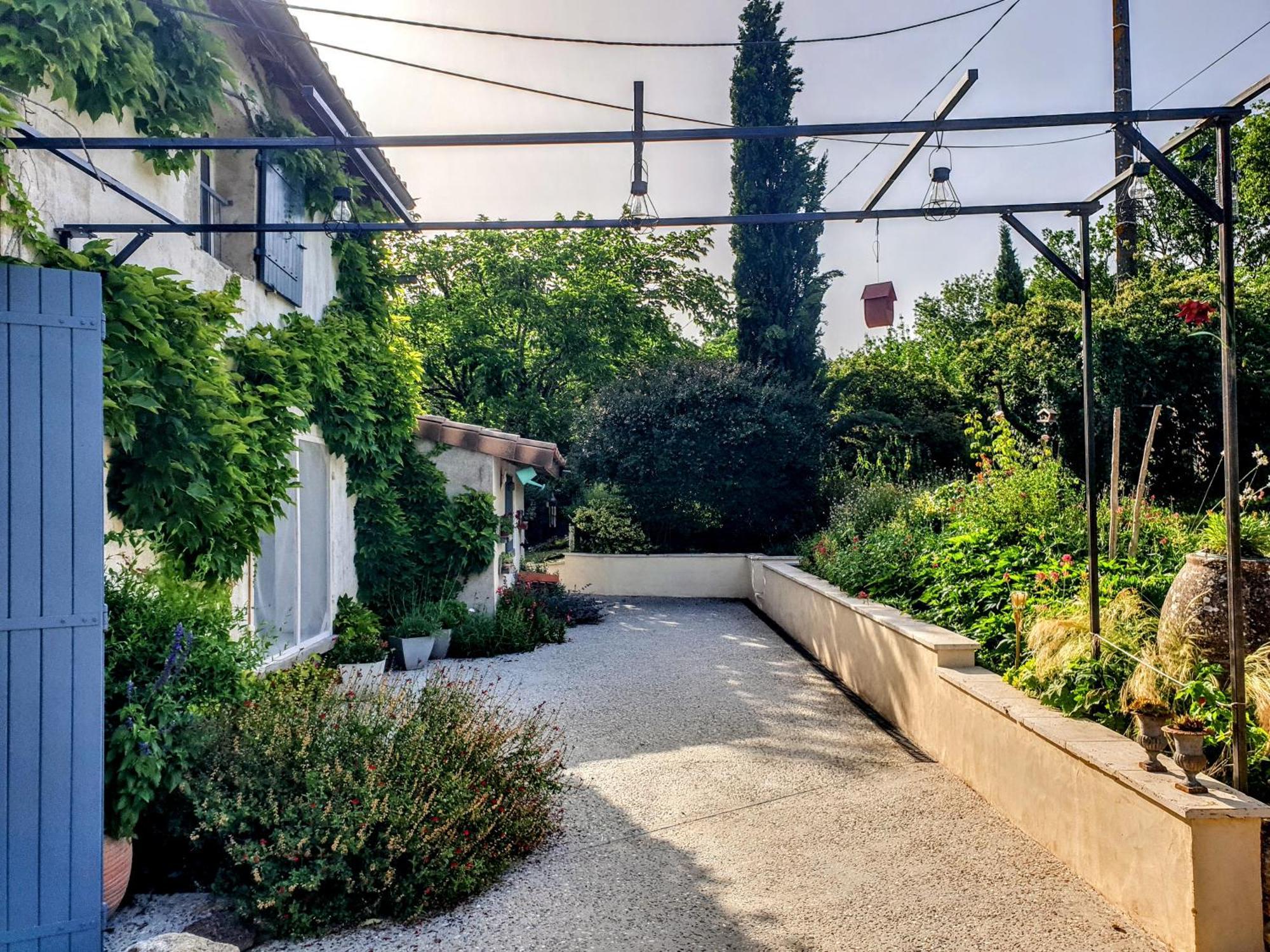 Ferme Du Moulin De Pailleres, Vue Panoramique, Piscine - Ideal 4 A 5 Personnes Galapian 외부 사진