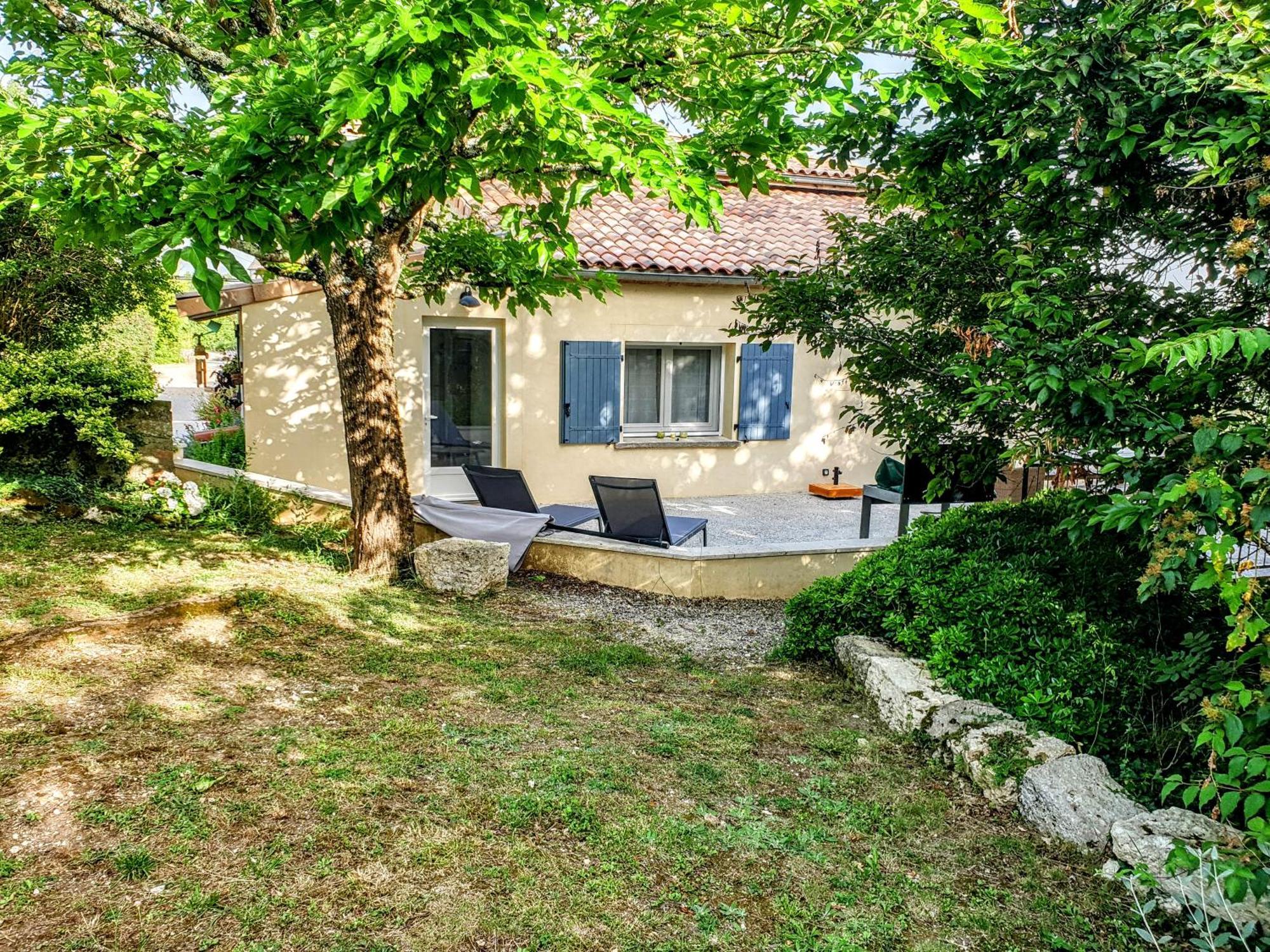 Ferme Du Moulin De Pailleres, Vue Panoramique, Piscine - Ideal 4 A 5 Personnes Galapian 외부 사진